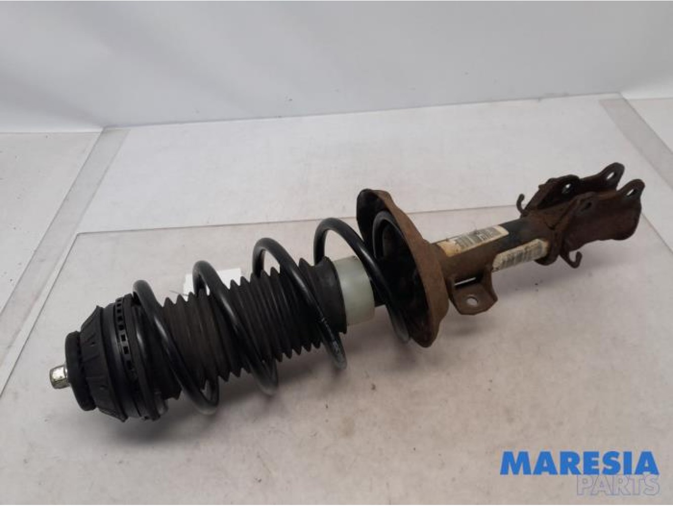 Fiat - Punto - Front shock absorber rod, right