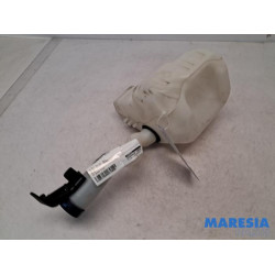 Fiat - Punto - Front windscreen washer reservoir