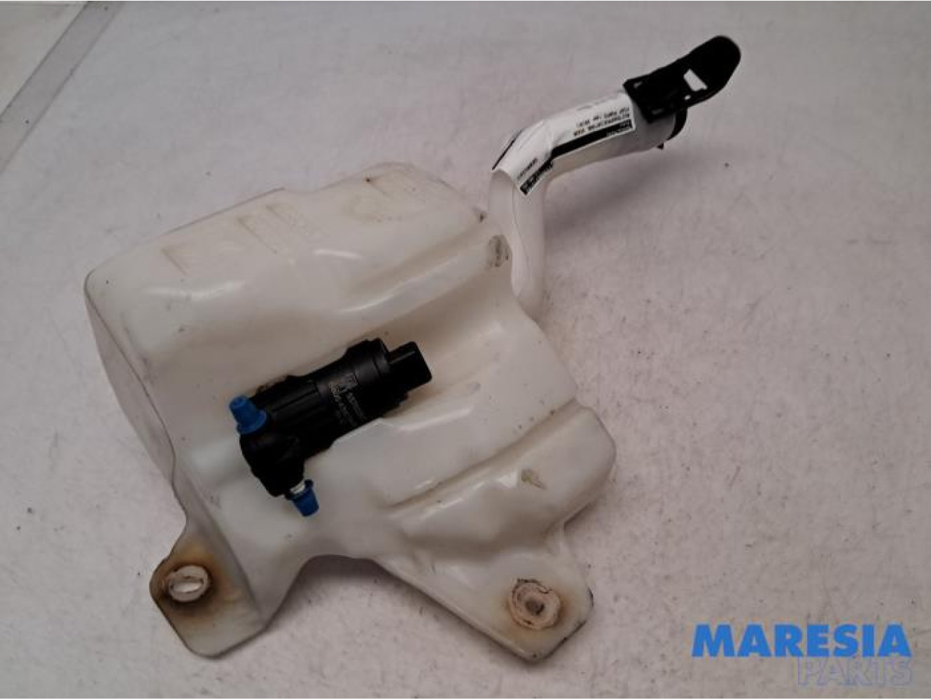 Fiat - Punto - Front windscreen washer reservoir