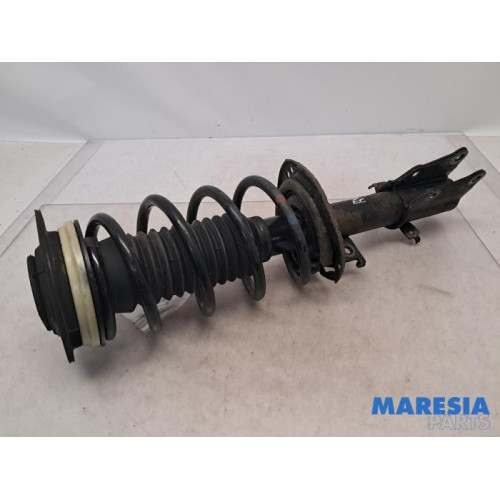 Renault - Kangoo - Front shock absorber rod, right