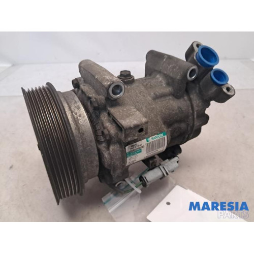 Renault - Kangoo - Air conditioning pump