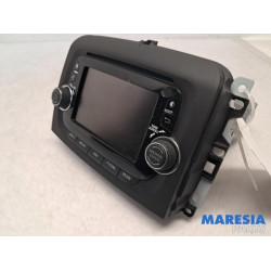 Fiat - 500L - Radio