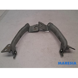 Renault - Kangoo - Bonnet Hinge