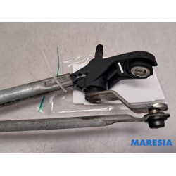 Renault - Kangoo - Wiper mechanism