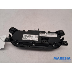 Fiat - 500L - Heater control panel