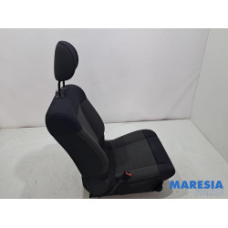 Citroen - C4 Cactus - Seat, right