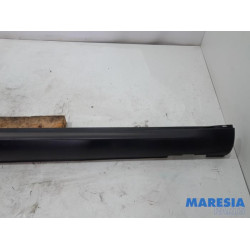 Citroen - C4 Cactus - Marche-pied (list de couverture) droite