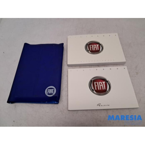 Fiat - Panda - Instruction Booklet