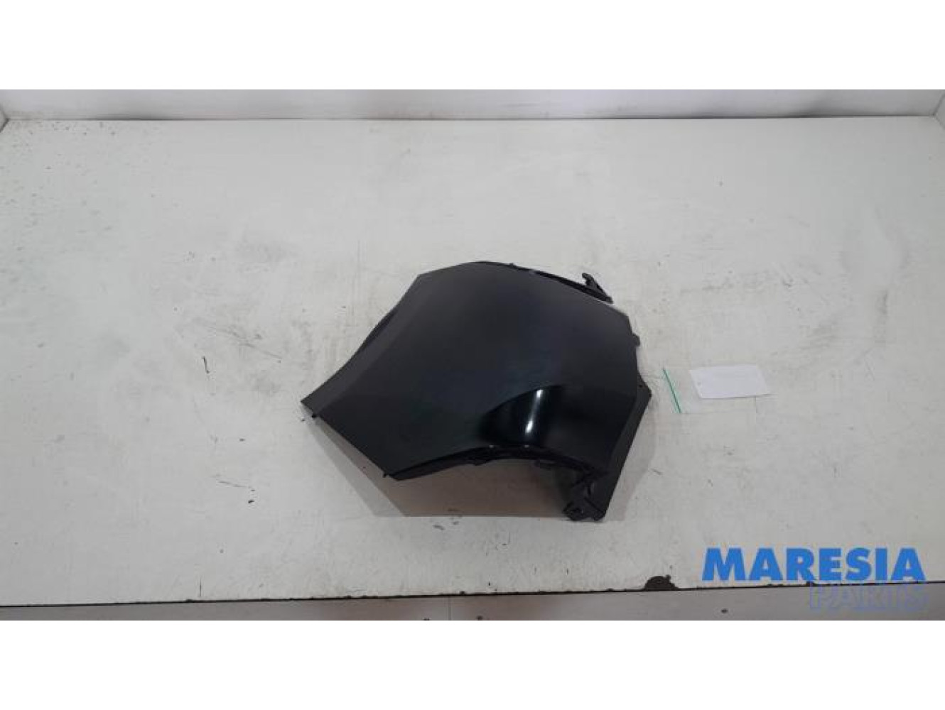 Peugeot - 2008 - Rear bumper component, right