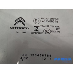 Citroen - C3 - Rear door window 4-door door, rear right