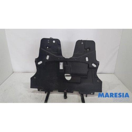 Fiat - 500L - Motor Beschermplaat