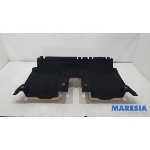 Fiat - 500L - Carpet