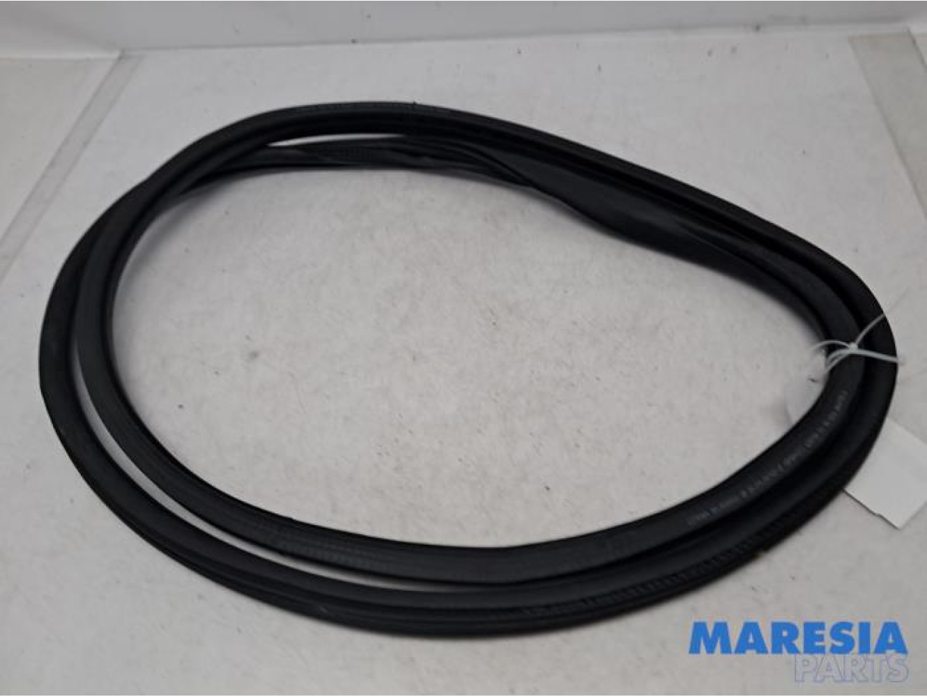Citroen - C3 - Front door seal 4-door, left