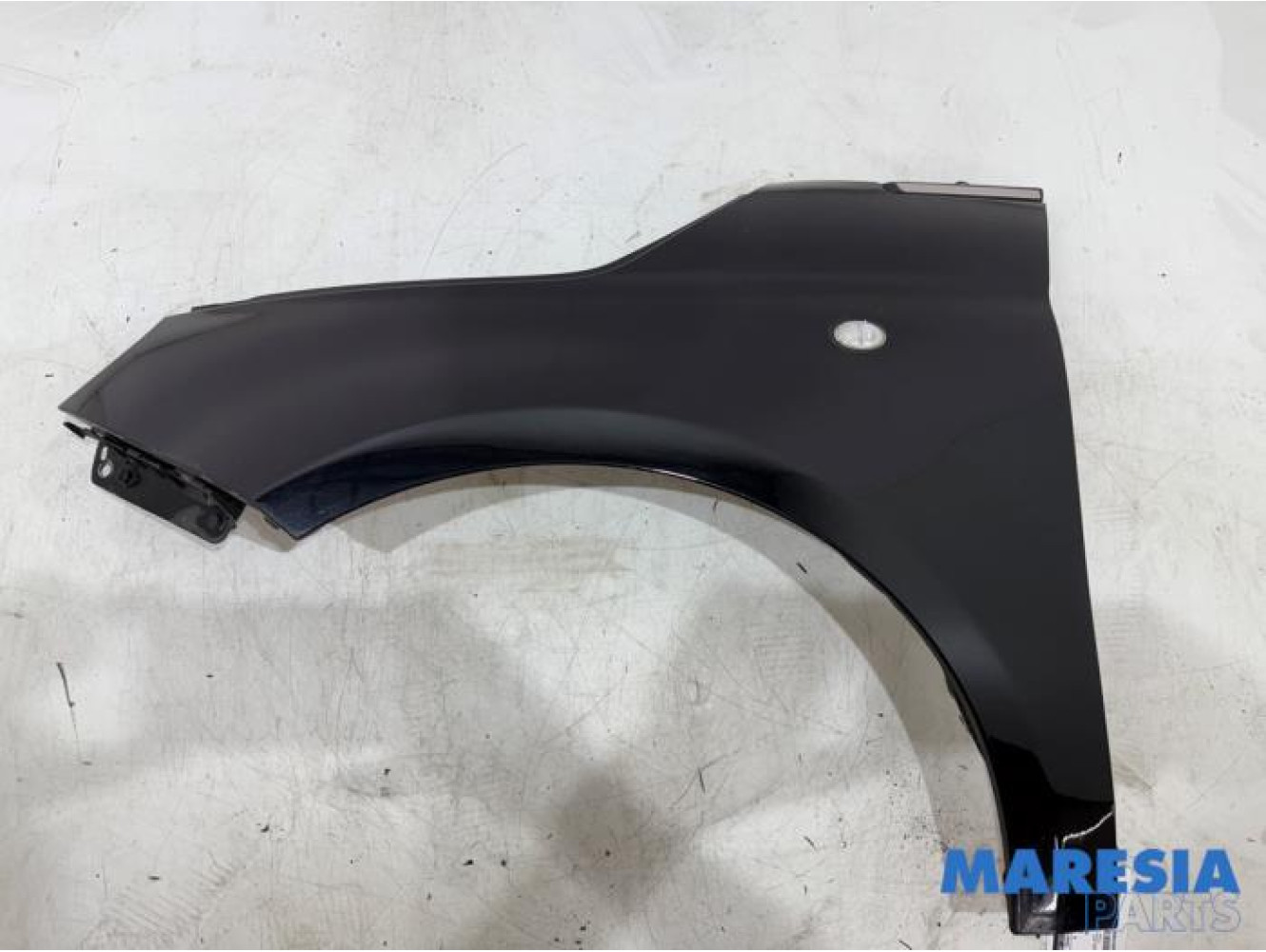Fiat - 500 - Front wing, left