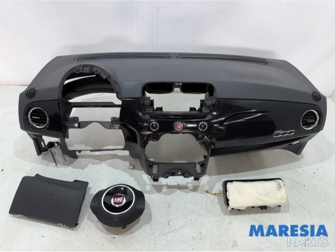 Fiat - 500 - Airbag set + dashboard