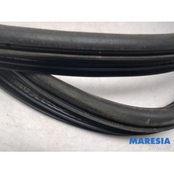 Fiat - Panda - Portierrubber 4Deurs links-achter