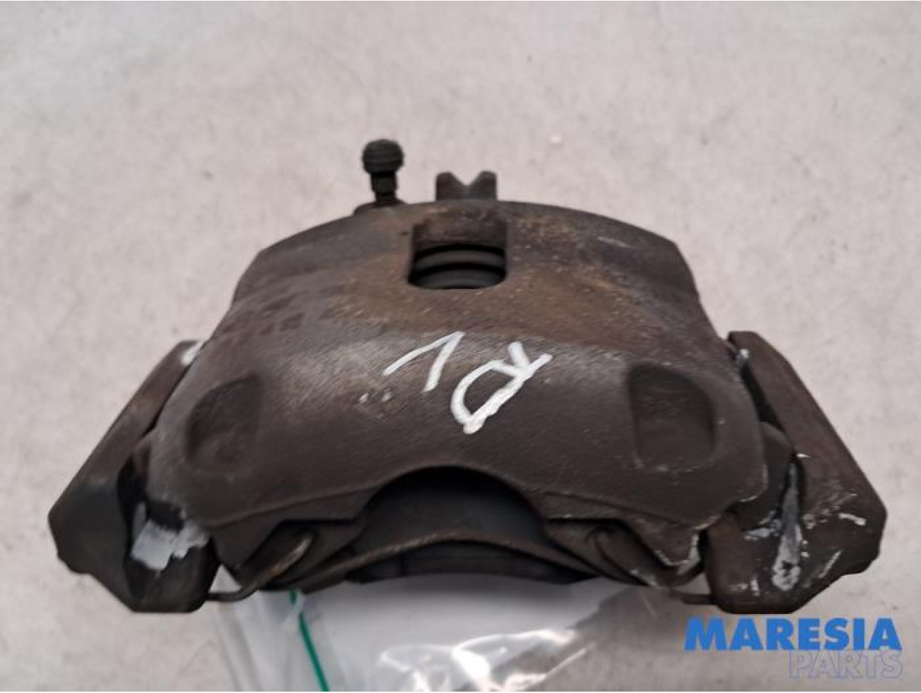 Fiat - Panda - Front brake calliper, right