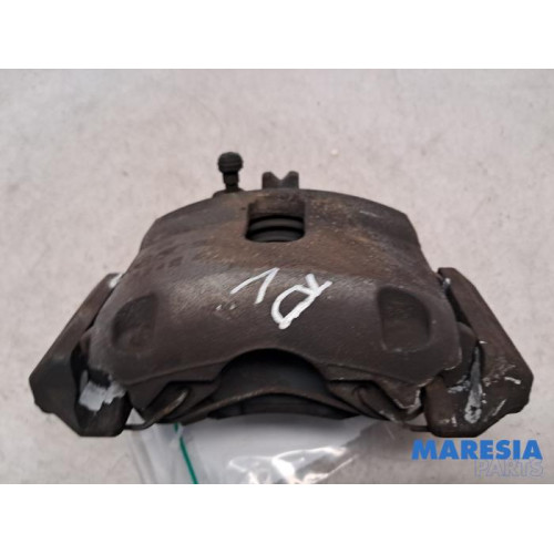 Fiat - Panda - Front brake calliper, right