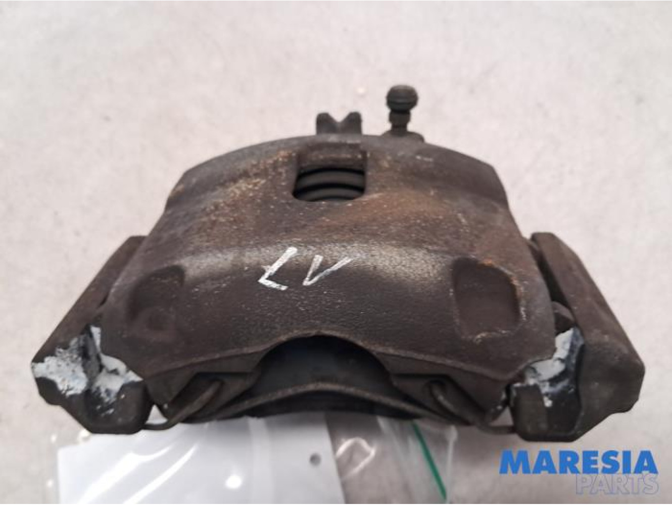 Fiat - Panda - Front brake calliper, left