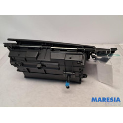 Fiat - 500L - Handschuhfach
