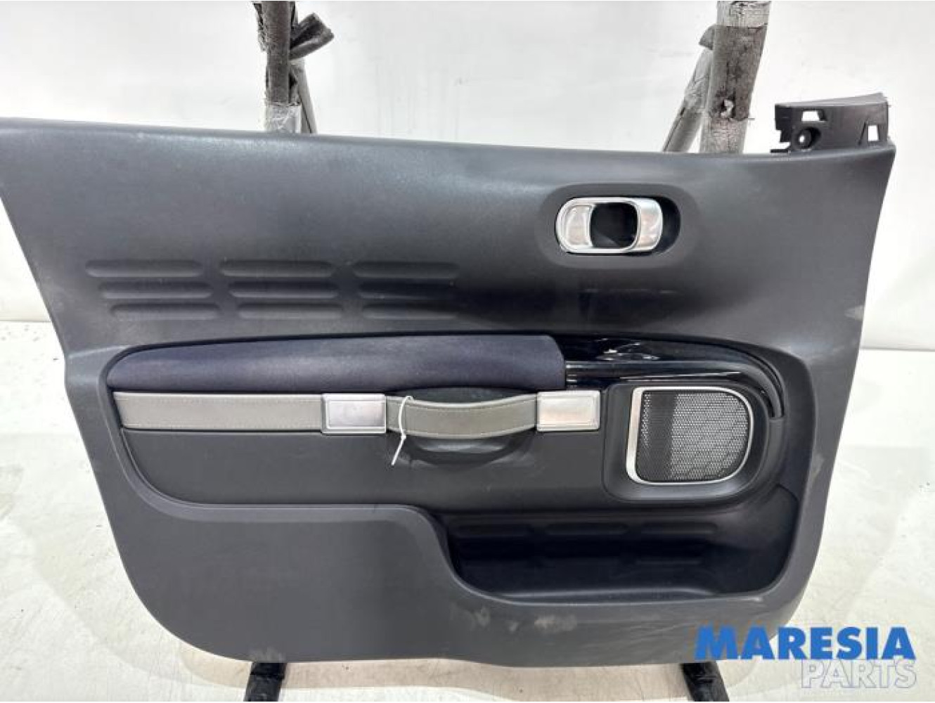 Citroen - C4 Cactus - Door trim 4-door, front left