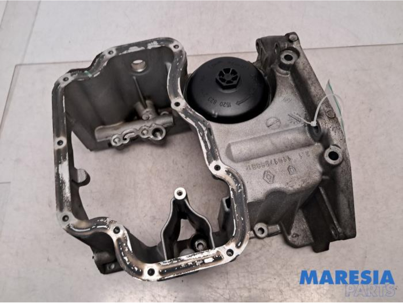 Renault - Clio - Sump