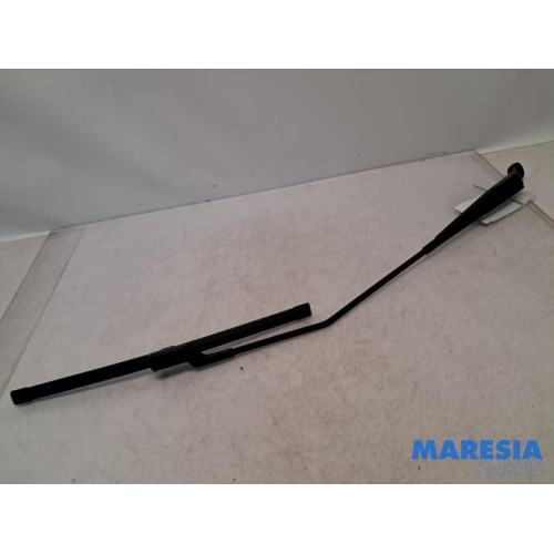 Citroen - C3 - Front wiper arm