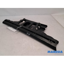 Citroen - C3 - Rear bumper bracket central