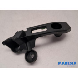 Citroen - C3 - Rear bumper bracket central