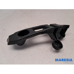 Citroen - C3 - Rear bumper bracket central
