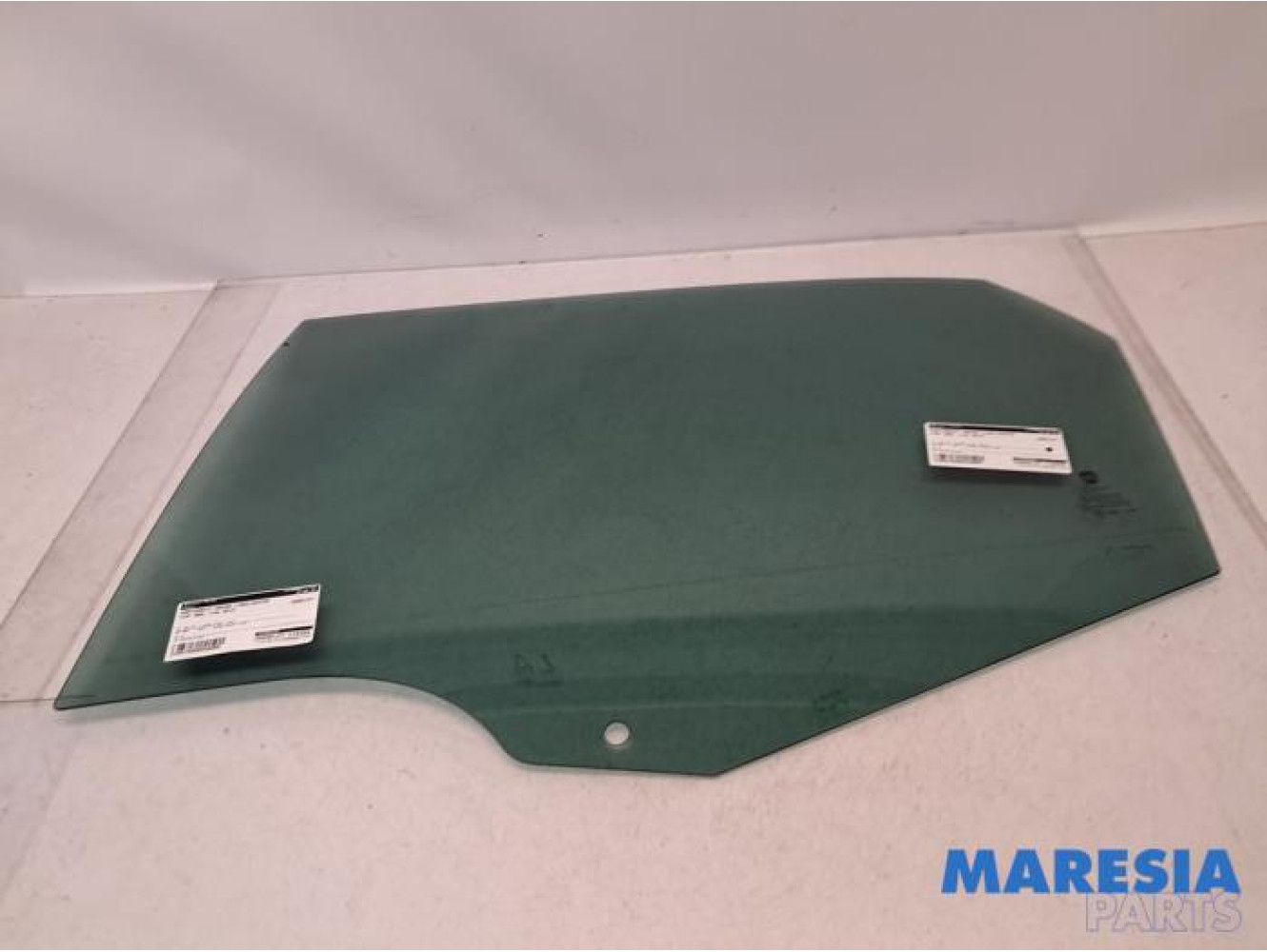 Fiat - 500L - Türscheibe 4-türig links hinten