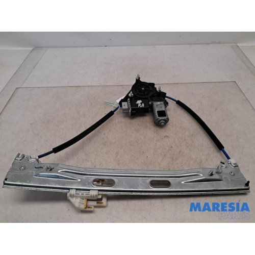 Fiat - 500L - Rear door window mechanism 4-door, right