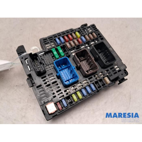 Peugeot - Expert - Fuse box