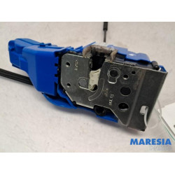 Fiat - 500L - Door lock mechanism 4-door, front left