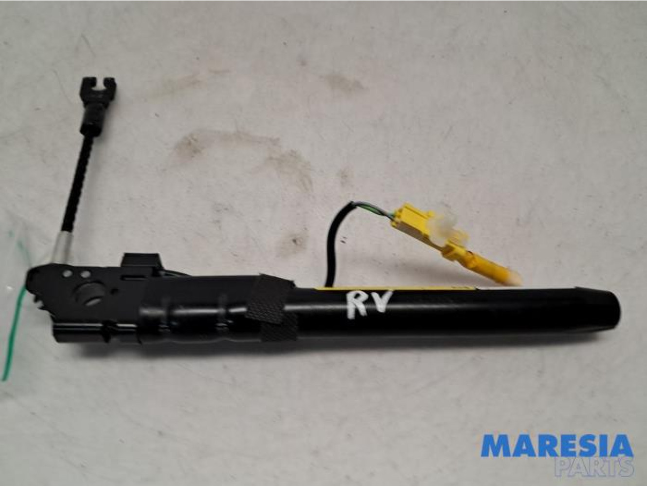 Fiat - 500L - Tendeur de ceinture gauche