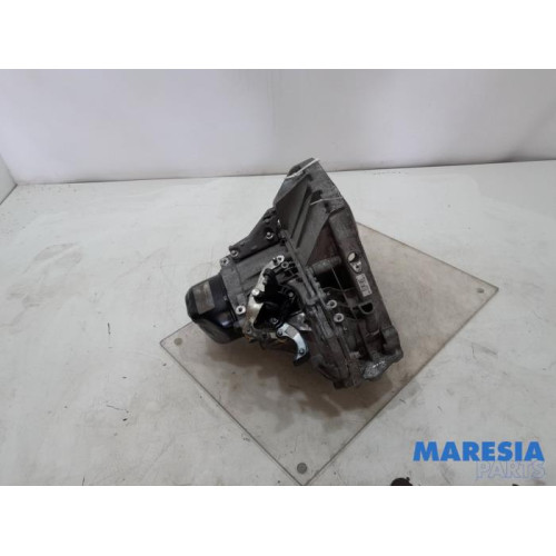 Renault - Clio - Gearbox