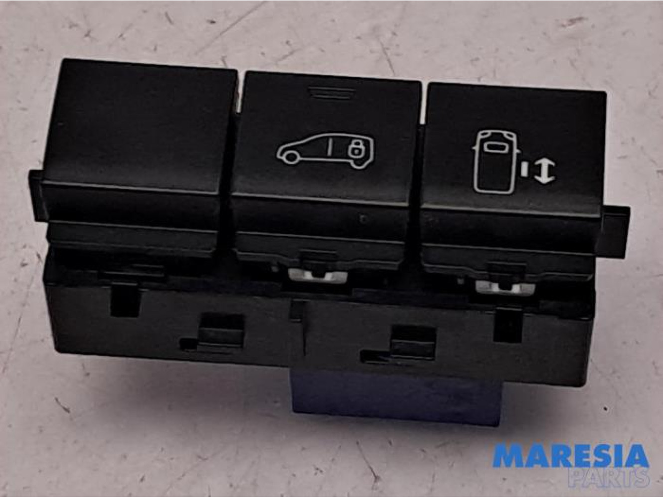 Peugeot - Expert - Tailgate switch