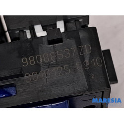 Peugeot - Expert - Tailgate switch