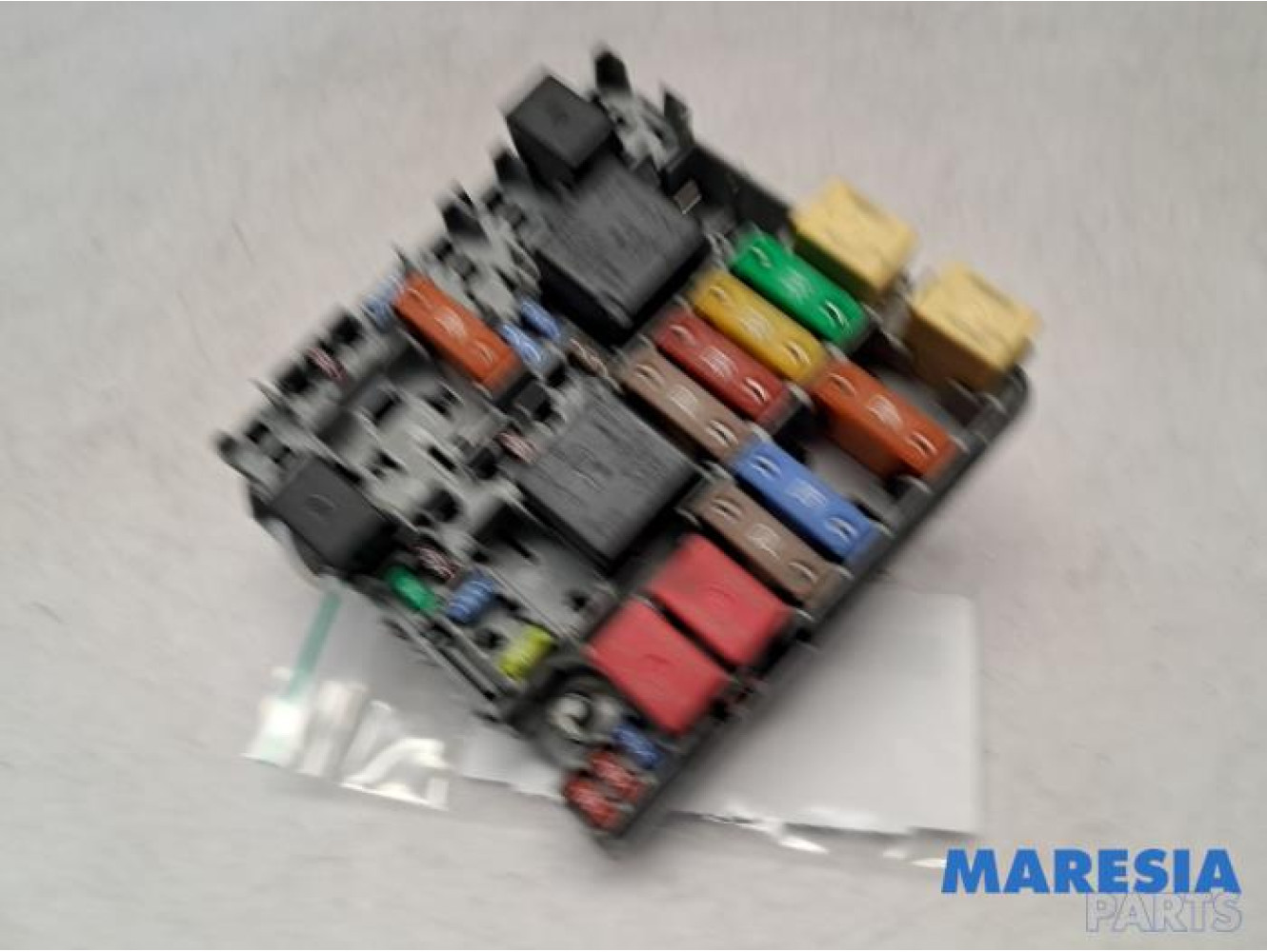 Fiat - 500L - Fuse box