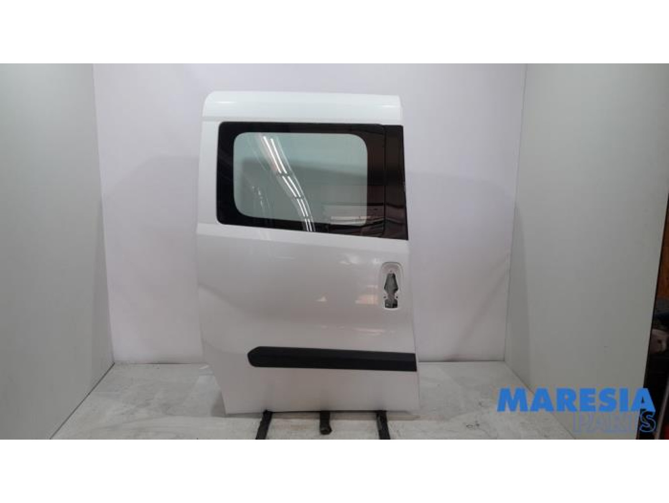 Fiat - Doblo - Sliding door, right