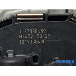 Peugeot - 3008 - Front wiper motor