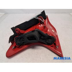 Peugeot - 3008 - Taillight, right