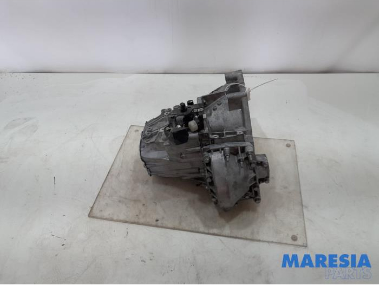 Toyota - Pro-Ace - Gearbox