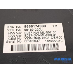 Peugeot - 3008 - Instrument panel