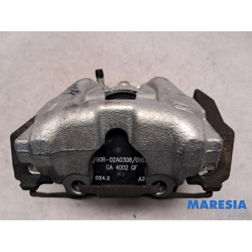 Fiat - 500L - Front brake calliper, right