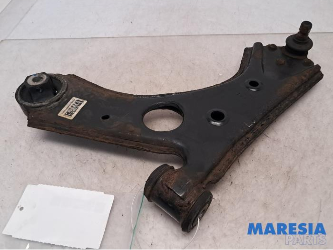 Fiat - 500L - Querlenker links vorne