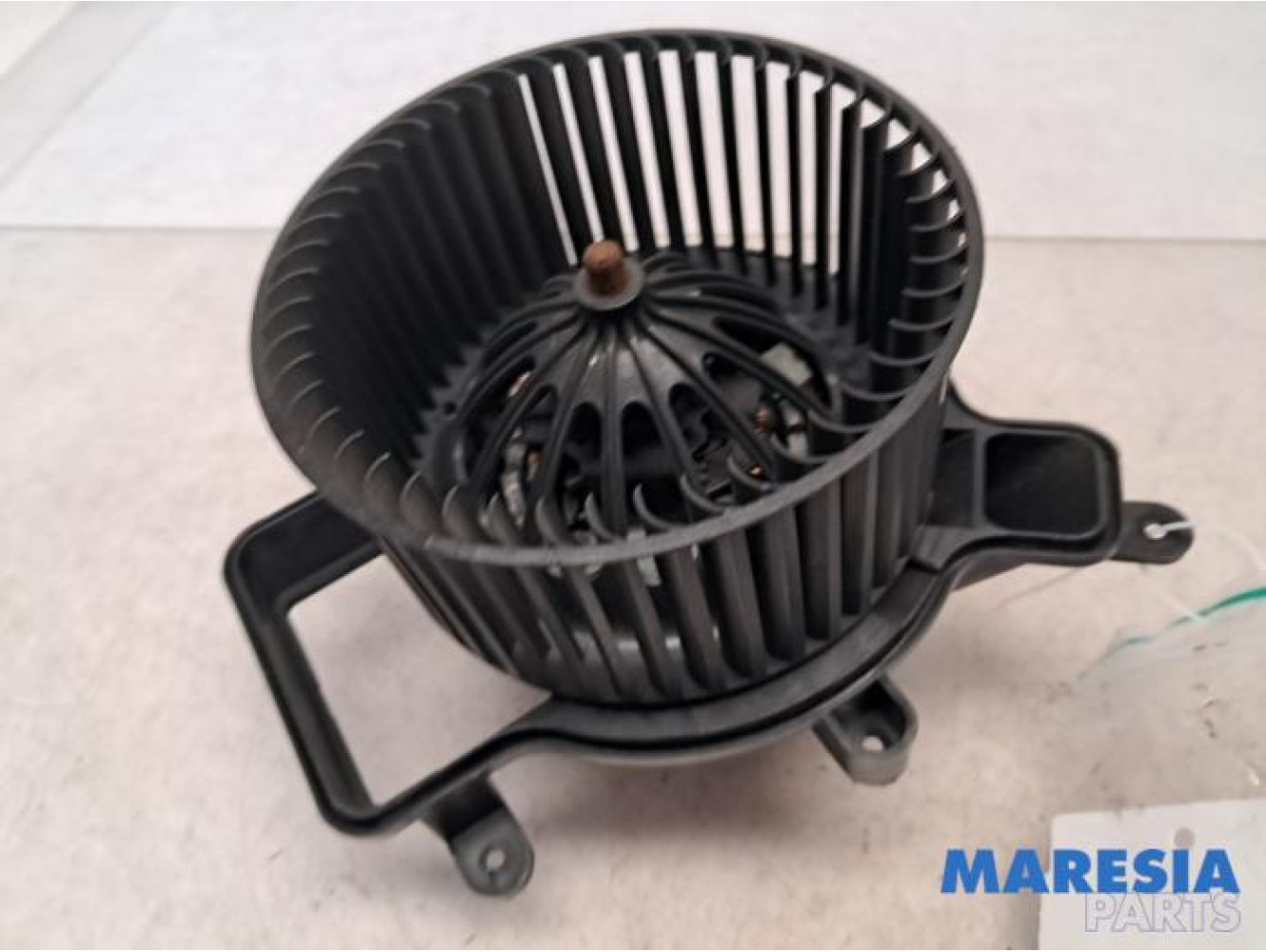 Peugeot - 3008 - Heating and ventilation fan motor