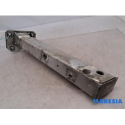 Fiat - 500L - Front part support