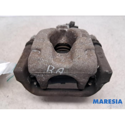 Fiat - 500L - Rear brake calliper, right