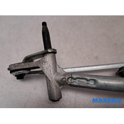 Fiat - 500L - Wiper mechanism
